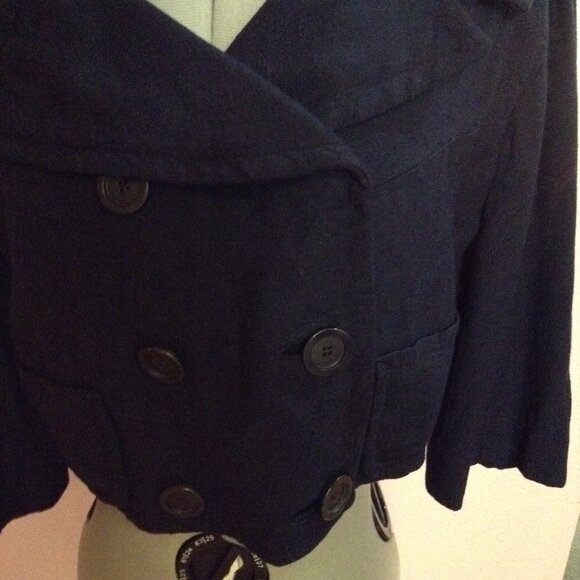 Vintage Early 1960s Cropped Navy Blue Double-Breasted Blazer, with Pockets - Picture 2 of 4